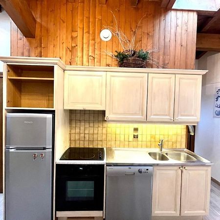 Nice And Bright Apartment In 孔布卢 外观 照片